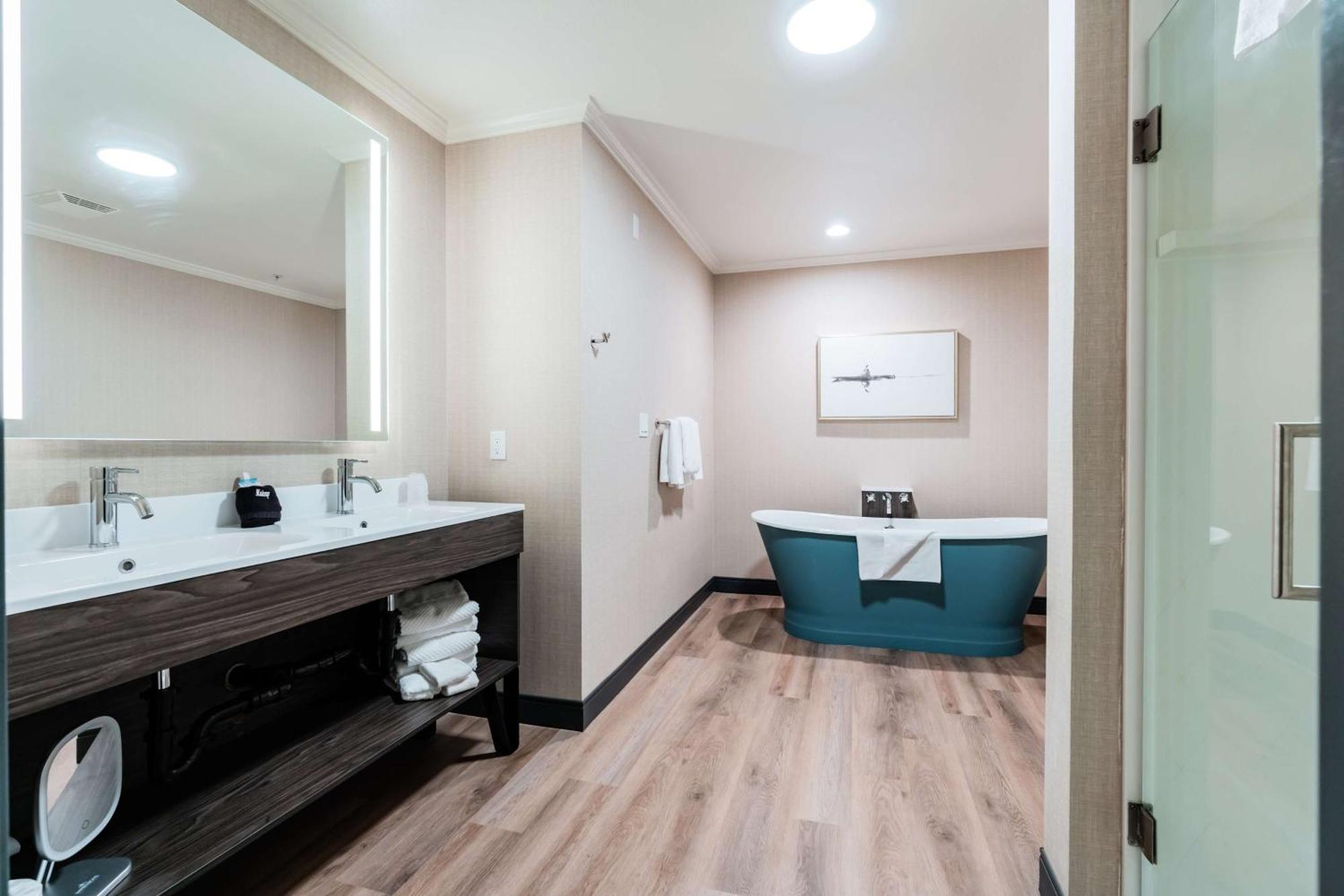Hotel Nobo Cascade, Tapestry Collection By Hilton Exterior foto